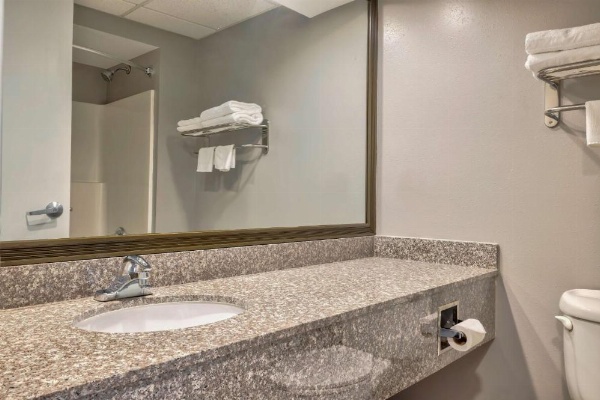 Motel 6 Bethel, CT - Danbury image 18