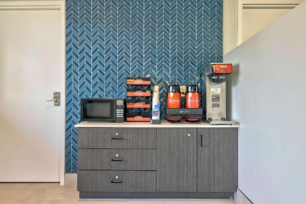 Motel 6 Bethel, CT - Danbury image 25