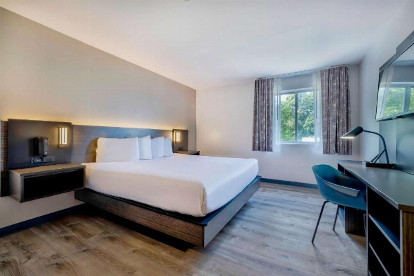 Motel 6 Bethel, CT - Danbury image 9